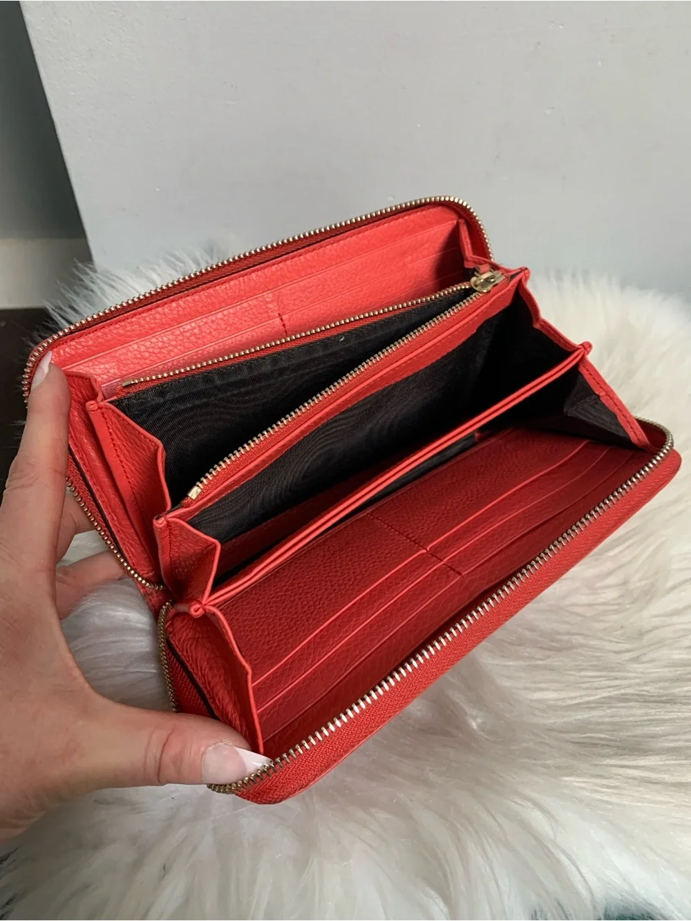 Authentic pink Gucci soho large zippy wallet. - Picture 9 of 14